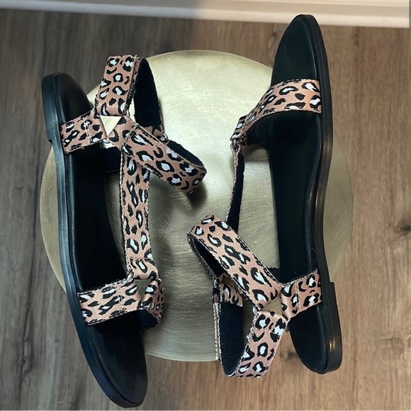 NWOT Sanctuary leopard print sandal Sz 7 - Picture 5 of 6
